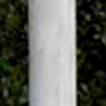 Esta columna tiene unas medidas de 33x33x194 cm, 20 cm de diámetro y un peso de 145 kilogramos